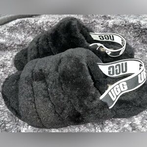 UGG Women Black Fluffy slides